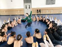 【黑客破解】台中18歲的舞蹈班學員黃嘉雯 各種私拍泄密流出2