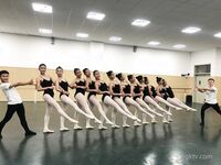 【黑客破解】台中18歲的舞蹈班學員黃嘉雯 各種私拍泄密流出2