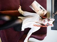 頂級PANS極品女神『狐狸』最新超美粉穴全裸大尺度 黑絲魅惑勾引攝影師 饞死人了 高清