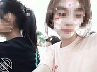 來自女兒的第一次口、足交，戶外商業街的內射，對白刺激！