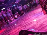 舞廳內的淫亂 抓奶摳摸雞巴逼愛情就從舞廳開始 口爆打站樁應有盡有 最新2022版