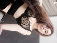 極品JVID酥乳胸器好色女孩 新來的秘書報道 沒想到竟然這么騷 迷情晃乳超嗨影片22分鍾