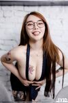 極品JVID酥乳胸器好色女孩 新來的秘書報道 沒想到竟然這么騷 迷情晃乳超嗨影片22分鍾