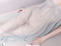 秀人超人氣女神『陸萱萱』最新大尺度私拍 輕透薄紗連衣 美乳豐臀 極品欠操 高清