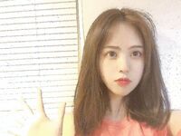 因為長得像王祖賢所以在學校挺火的搶手大一新生妹被校內老司機拿下啪啪露臉自拍無套內射