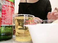 海角社區變態女教師萍姐與兒子亂倫  教師母親飢渴難耐兒子不從，只能酒後下葯強奸