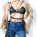 推特巨乳網紅『芙烈亞』大尺度露出私拍 各種場所露出 商場街道 全裸爬樓道