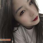 露臉才是王道！推特清純大波翹臀奔放正妹輝夜姬私拍各種反人類調教群P喝尿炮擊多人顏射場面令人乍舌