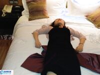 高顏值氣質御姐KTV消遣被暗中下料 帶到賓館扒光各種玩弄調教啪啪無套內射內窺鏡看子宮沖洗陰道2