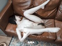 走另類情色唯美路線的攝影大咖AMA女體藝術私拍各種露臉極品反差美模觀感另一種滋味