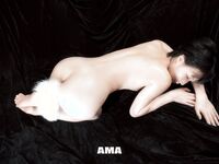 走另類情色唯美路線的攝影大咖AMA女體藝術私拍各種露臉極品反差美模觀感另一種滋味