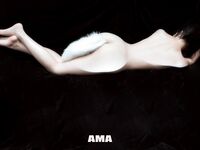 走另類情色唯美路線的攝影大咖AMA女體藝術私拍各種露臉極品反差美模觀感另一種滋味