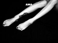 走另類情色唯美路線的攝影大咖AMA女體藝術私拍各種露臉極品反差美模觀感另一種滋味