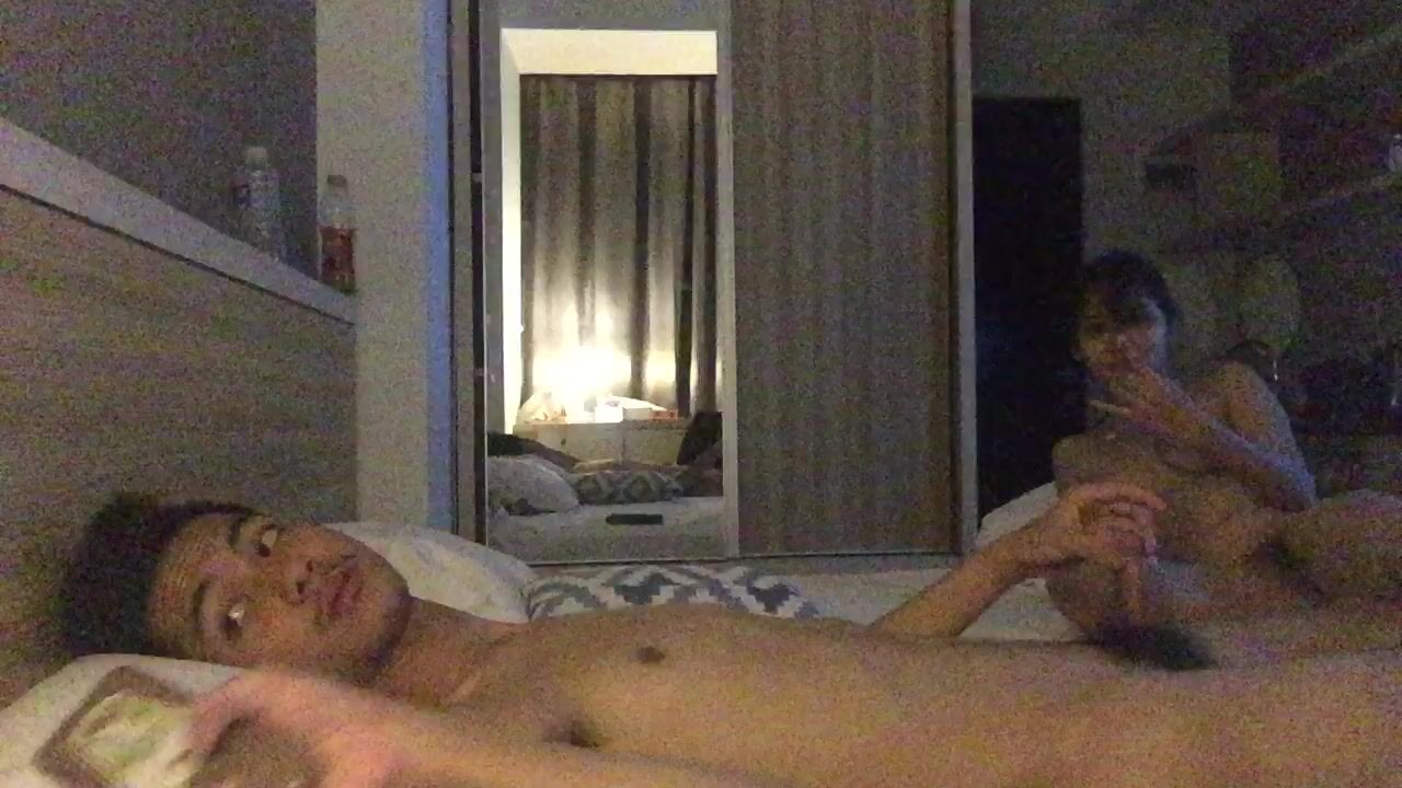 極品推薦 騷氣母狗Devina與男友日常騷聊天視頻自慰與啪啪視頻 (5)