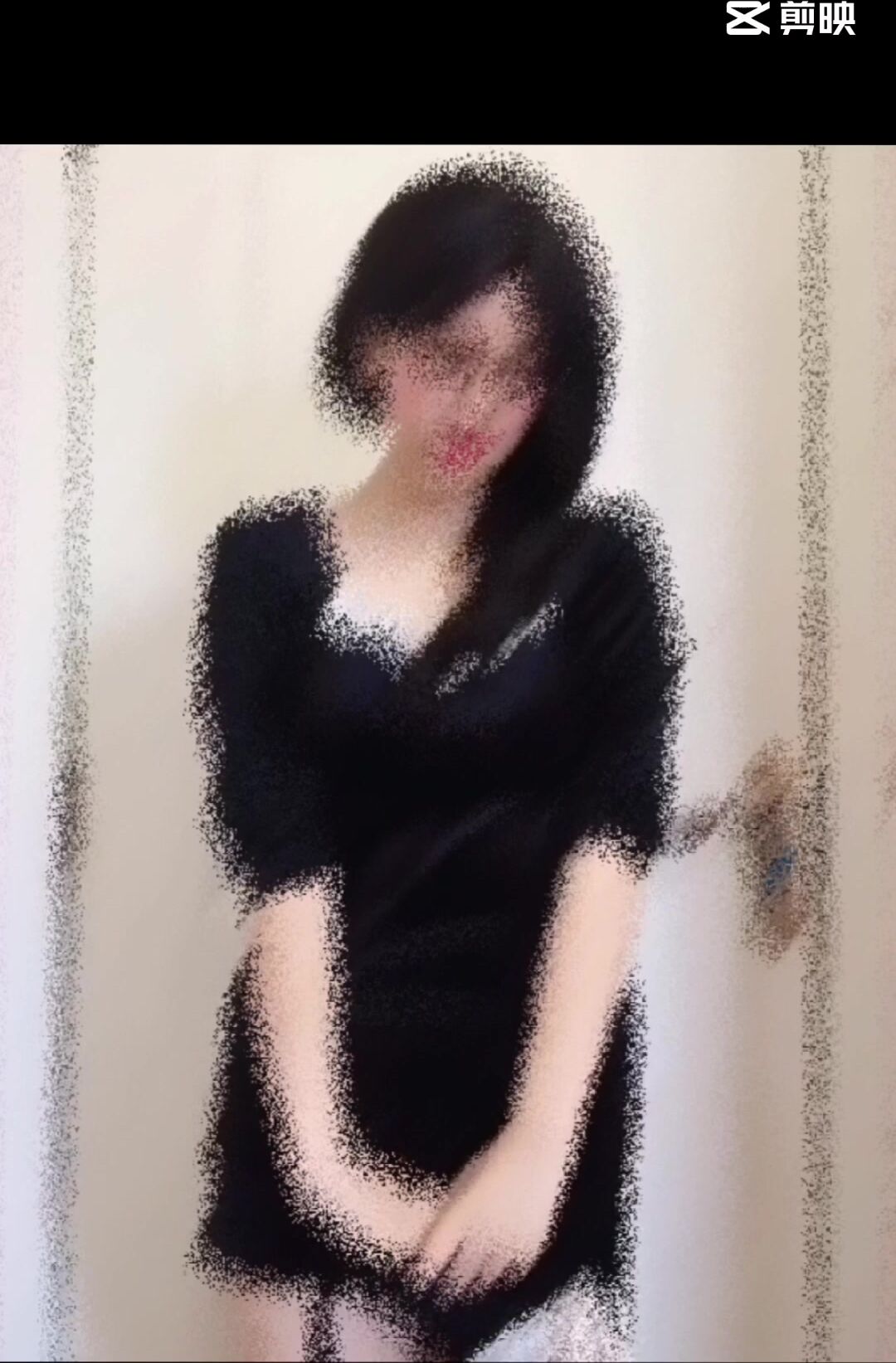 皮皮蝦網紅純欲女神【在下小羊】人前傲女，人後母狗，被金主包養定製私拍各種裸舞紫薇視頻207V (185)