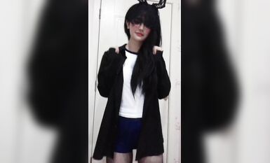 皮皮蝦網紅純欲女神【在下小羊】人前傲女，人後母狗，被金主包養定製私拍各種裸舞紫薇視頻207V (25)