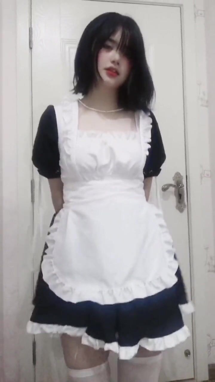 皮皮蝦網紅純欲女神【在下小羊】人前傲女，人後母狗，被金主包養定製私拍各種裸舞紫薇視頻207V (28)