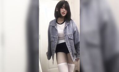 皮皮蝦網紅純欲女神【在下小羊】人前傲女，人後母狗，被金主包養定製私拍各種裸舞紫薇視頻207V (34)