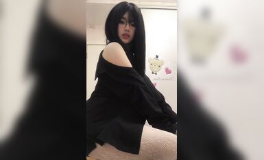 皮皮蝦網紅純欲女神【在下小羊】人前傲女，人後母狗，被金主包養定製私拍各種裸舞紫薇視頻207V (61)