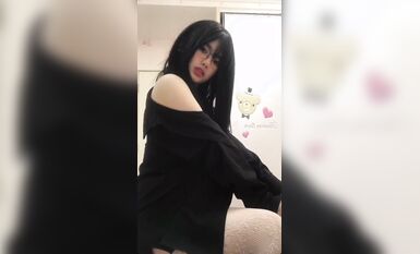 皮皮蝦網紅純欲女神【在下小羊】人前傲女，人後母狗，被金主包養定製私拍各種裸舞紫薇視頻207V (61)