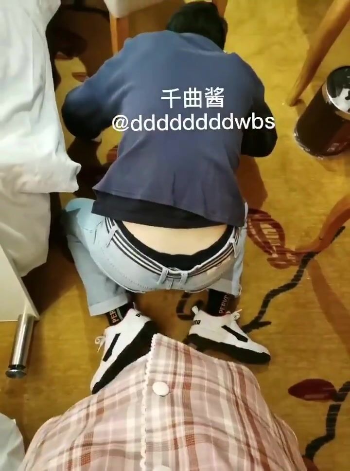 推特字母圈上海蘿莉風殘忍調教女大神【千曲醬】花樣百出極限虐奴~龜頭責罰強製取精馬眼酷刑 (143)