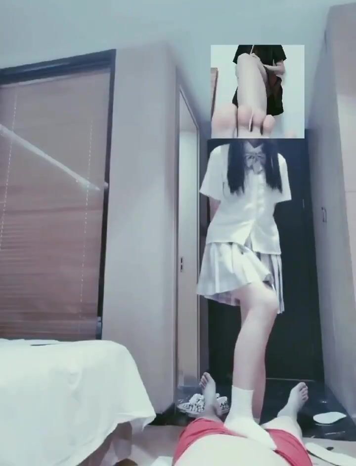 推特字母圈上海蘿莉風殘忍調教女大神【千曲醬】花樣百出極限虐奴~龜頭責罰強製取精馬眼酷刑 (160)