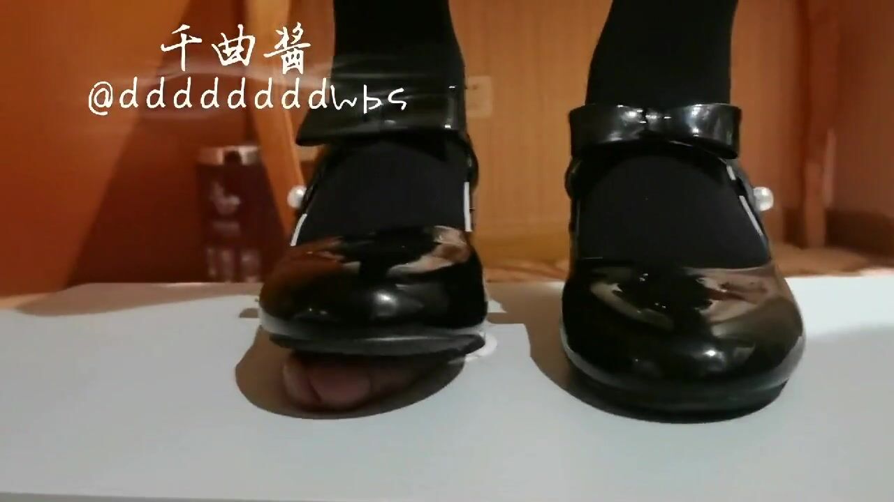 推特字母圈上海蘿莉風殘忍調教女大神【千曲醬】花樣百出極限虐奴~龜頭責罰強製取精馬眼酷刑 (64)