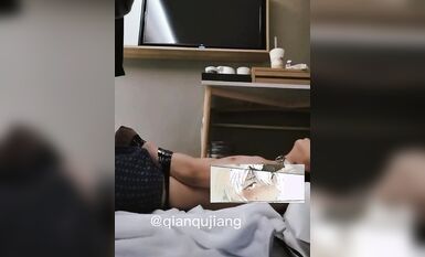 推特字母圈上海蘿莉風殘忍調教女大神【千曲醬】花樣百出極限虐奴~龜頭責罰強製取精馬眼酷刑 (75)