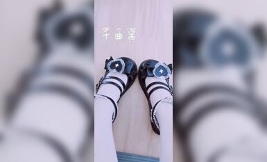 推特字母圈上海蘿莉風殘忍調教女大神【千曲醬】花樣百出極限虐奴~龜頭責罰強製取精馬眼酷刑 (95)