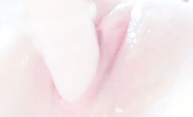 嬌嫩露臉小網紅！推特二次元卡哇伊極品妹【原野小年】粉絲群福利私拍COSER紫薇無毛粉嫩蜜穴 (14)