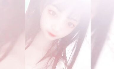 嬌嫩露臉小網紅！推特二次元卡哇伊極品妹【原野小年】粉絲群福利私拍COSER紫薇無毛粉嫩蜜穴 (4)