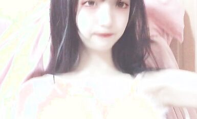 嬌嫩露臉小網紅！推特二次元卡哇伊極品妹【原野小年】粉絲群福利私拍COSER紫薇無毛粉嫩蜜穴 (6)