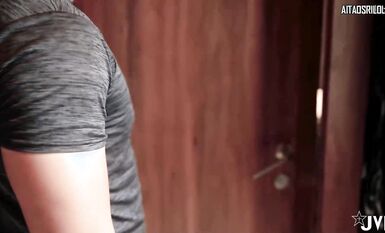 土豪哥的姐妹花人体盛宴，推油口爆爽的起飞