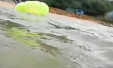 戶外露出界鼻祖！曾火遍全網的美臀反差人妻【人間精靈】景區人前放肆露出+野戰車震無水全套 (2)