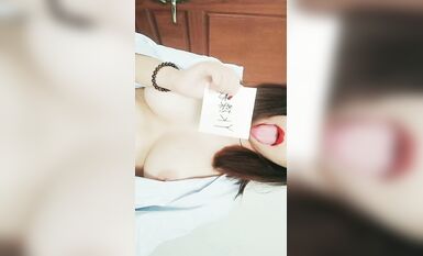 【百度雲泄密】22位露臉舉牌嫩妹 全方位了解妹子的顏值 身材 皮膚 (3)