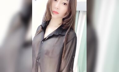 OL女神 下了班就是你的 甜蜜女友，OL制服下的秘密，手指撥動蜜乳 非常誘惑，扣穴吃奶自慰 20V完整版 無水印 (14)
