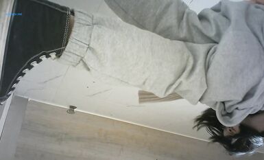 【精選廁拍】奶茶店全景偷拍多位漂亮的妹紙們2  (16)