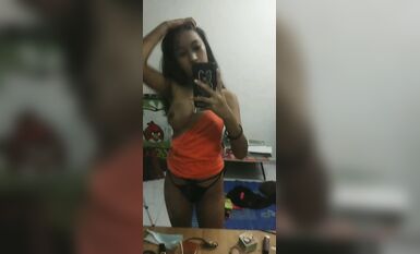 【黑客破解】台中18歲的舞蹈班學員黃嘉雯 各種私拍泄密流出 (13)