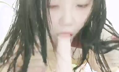 【黑客破解】台中18歲的舞蹈班學員黃嘉雯 各種私拍泄密流出 (28)