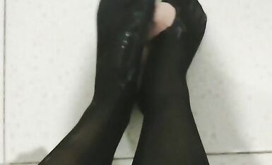 【黑客破解】台中18歲的舞蹈班學員黃嘉雯 各種私拍泄密流出 (29)