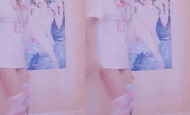 推特上著名抖音風福利姬可愛多是冰棍阿-露臉二次元裝扮宅舞