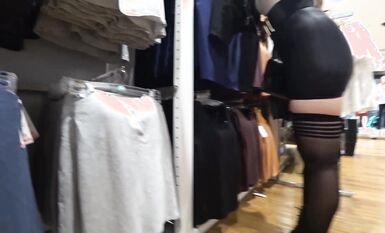 【フルHD 超高畫質】【前編】爆Hカップ美女のノーブラ首がビンビン！ぷるるんと暴れ狂うエロ柔が激ヤバ！！