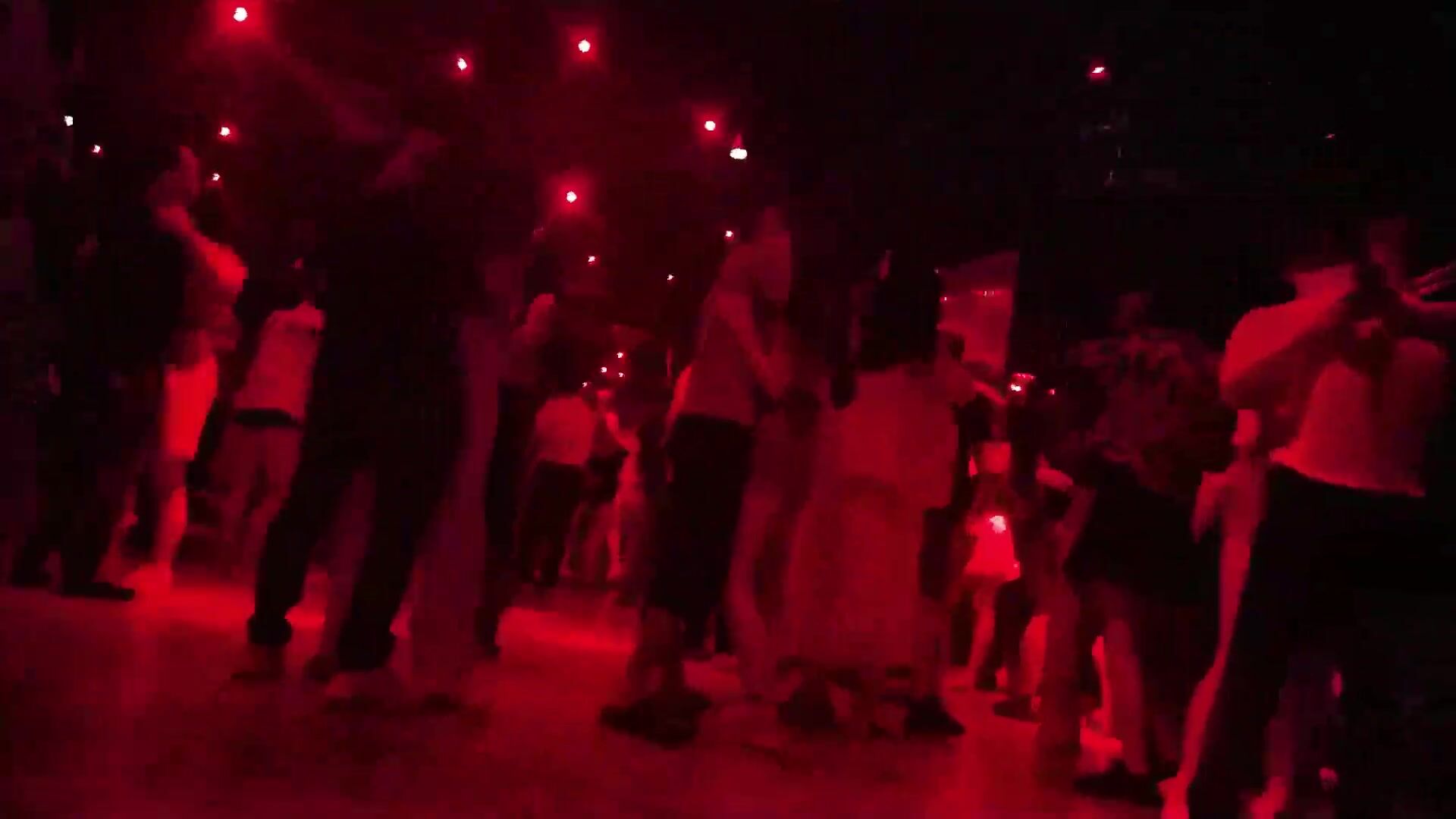 砂舞太美妙，平民的天上人間，摩擦起火，一種要爆炸的感覺