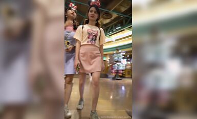 YD037藍裙小姐姐深紅色丁字褲！少婦條紋丁字褲！1