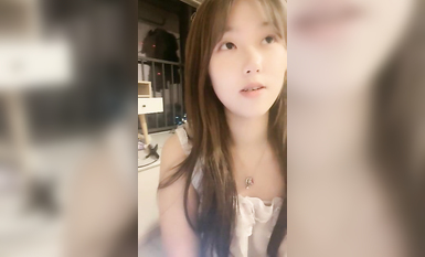 發育的也太好了！超嗲萌妹！【喵蘿莉】少女的極品肉體~！~~~ --糟糕，是戀愛的感覺，19歲嫩妹 (4)