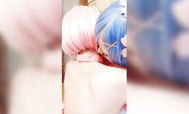 高端ACG業界女神爆機少女▌喵小吉&金魚▌雙模巨獻《從零開始的女體盛宴》超色情舔乳磨穴