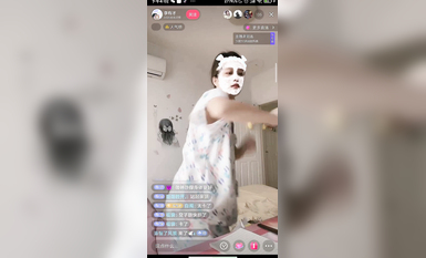 最新《瘋狂抖音》外篇之《抖音擦邊8》各種閃現走光刷邊 走私會議房給男友口愛 這期超精彩3.走光擦邊 (4)