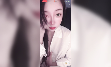 最新《瘋狂抖音》外篇之《抖音擦邊8》各種閃現走光刷邊 走私會議房給男友口愛 這期超精彩1-美女露點 (2)