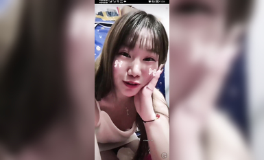 最新《瘋狂抖音》外篇之《抖音擦邊8》各種閃現走光刷邊 走私會議房給男友口愛 這期超精彩3.走光擦邊 (3)