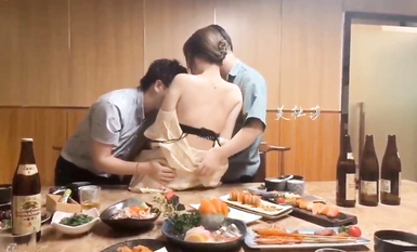 高顏長腿騷貨『美杜莎』最新淫亂群交私拍 網咖包廂群P淫亂 職業裝被上司強上 高清 (9)